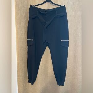 Like new 7th Ave New York Black Cargo Jogger Pants